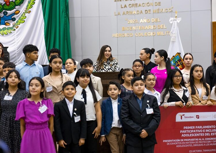 Niños y adolescentes presentan iniciativa en el Congreso