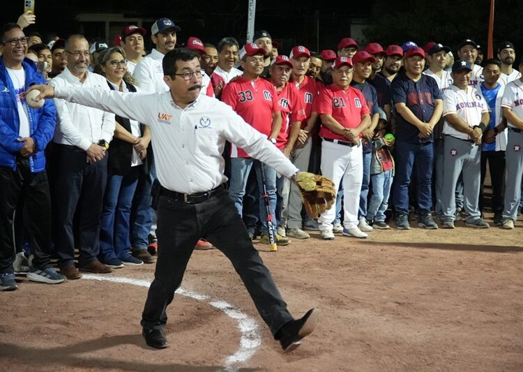 Rector inaugura torneos deportivos en la UAT