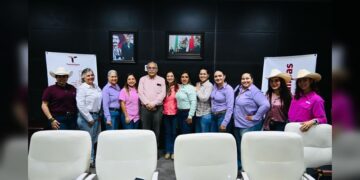 Se reúne secretario de Desarrollo Rural con mujeres ganaderas