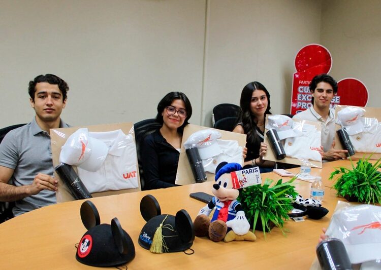 Seleccionan a estudiantes de la UAT en programa internacional de Disney