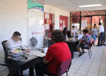 Simplifican trámite de pasaporte en Oficina Municipal de Enlace