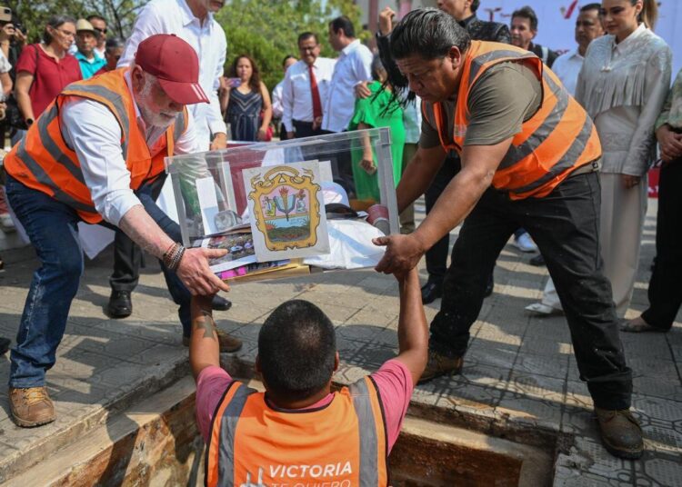 Con el gobernador, seguiremos construyendo una gran Capital: Lalo