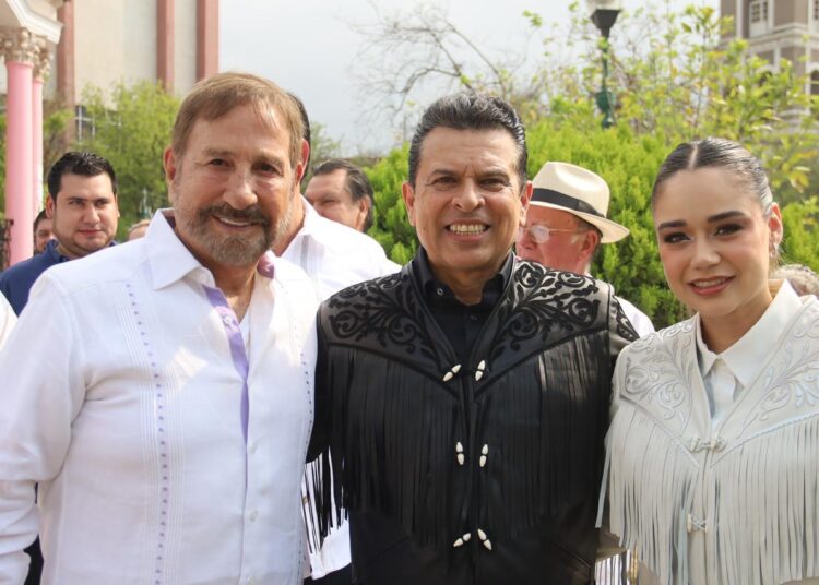 Con el gobernador, seguiremos construyendo una gran Capital: Lalo