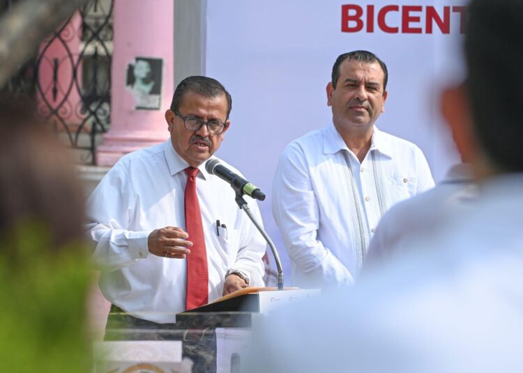 Con el gobernador, seguiremos construyendo una gran Capital: Lalo