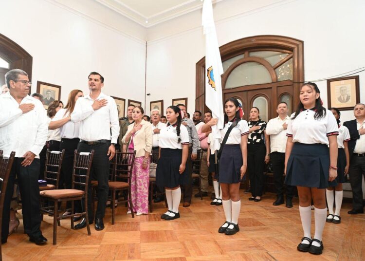 Con el gobernador, seguiremos construyendo una gran Capital: Lalo