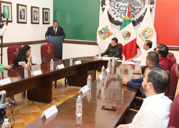 Con el gobernador, seguiremos construyendo una gran Capital: Lalo