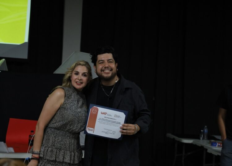 Arranca con fuerza “Yo Comunico Digital 9.0” en la FDCSV de la UAT