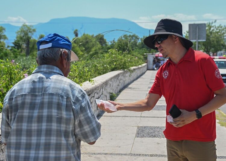 Activa Gobierno de Victoria operativo de hidratación ante ola de calor