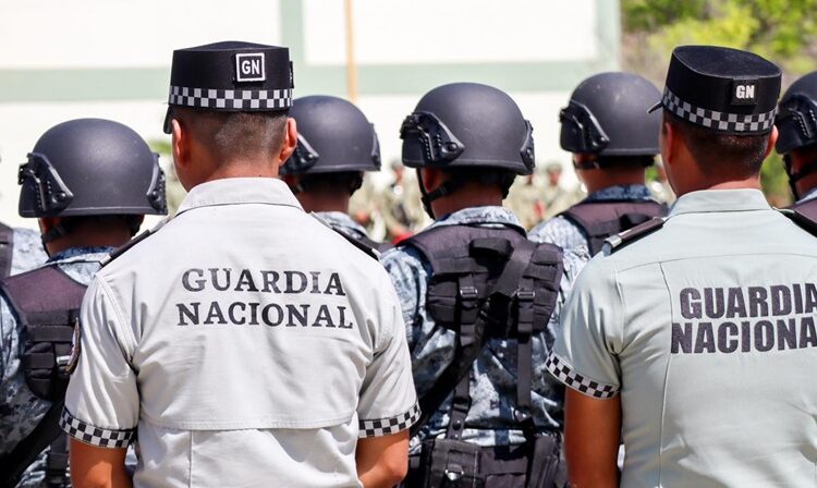 Asiste alcalde de Victoria al evento cívico militar de la 48/a Zona Militar