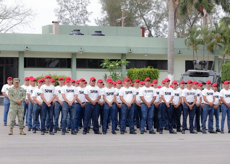 Atestigua Mónica Villarreal protesta de bandera del Servicio Militar Nacional