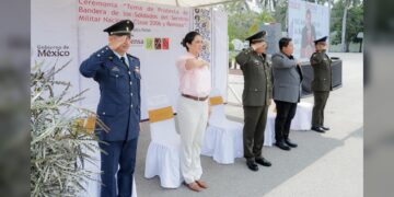 Atestigua Mónica Villarreal protesta de bandera del Servicio Militar Nacional