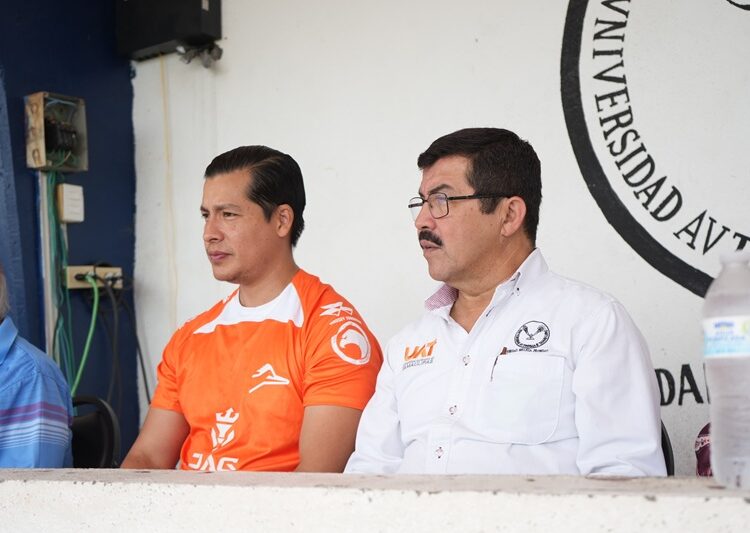 Aventaja el Corre por el campeón de campeones de la Premier