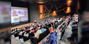 Capacita SEBIEN en reducción de violencia de género