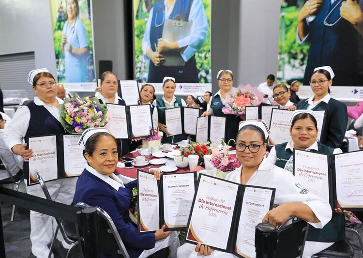 Celebra AVA a cerca de 3 mil profesionales de la enfermería en Tamaulipas