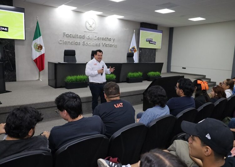 Éxito total “Yo Comunico Digital 9.0” de la UAT