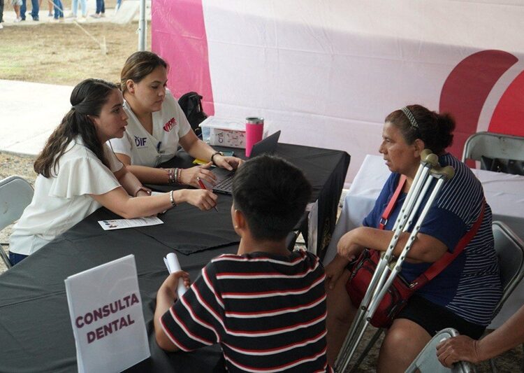 DIF NLD invita a madres de familia a brigada médica gratuita