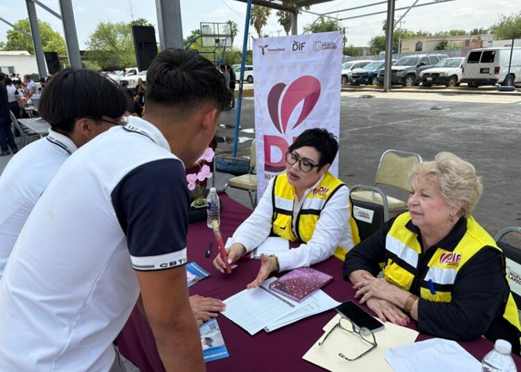 DIF NLD lleva pláticas preventivas a jóvenes de secundaria