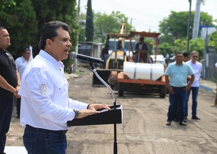 Dan banderazo de arranque a programa de 108 obras en Victoria