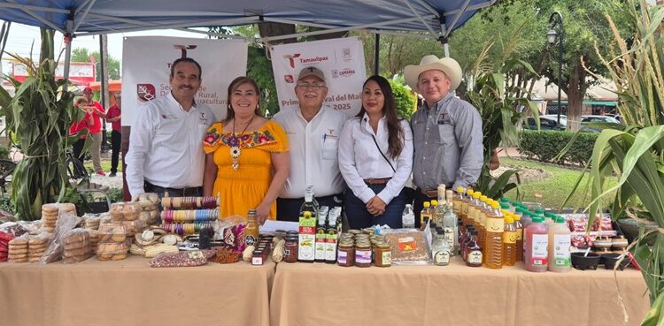 Disfrutan sabor, cultura y tradición en el Festival del Maíz Cinteotl 2025