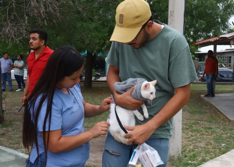 Disfrutan vecinos de la Moderna de divertida ‘Tarde en Familia’