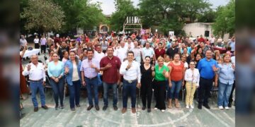 Disfrutan vecinos de la Moderna de divertida ‘Tarde en Familia’