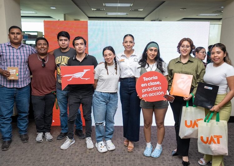 Egresados y estudiantes de la UAT comparten experiencias de la práctica profesional