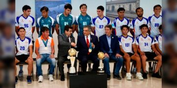 Felicita AVA a Correcaminos por poner en alto a Tamaulipas y a la UAT