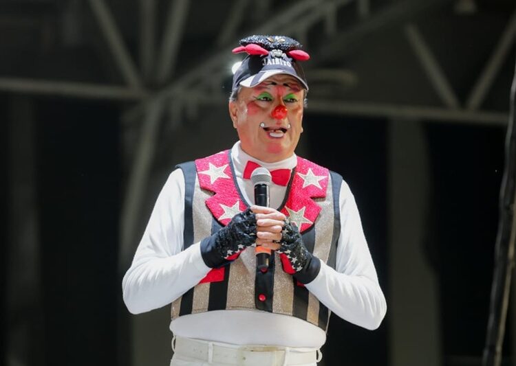 Festeja Mónica a niñas y niños con magno evento en Tampico