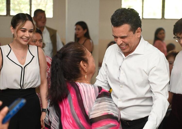 Festejan a madres sindicalizadas del Ayuntamiento de Victoria