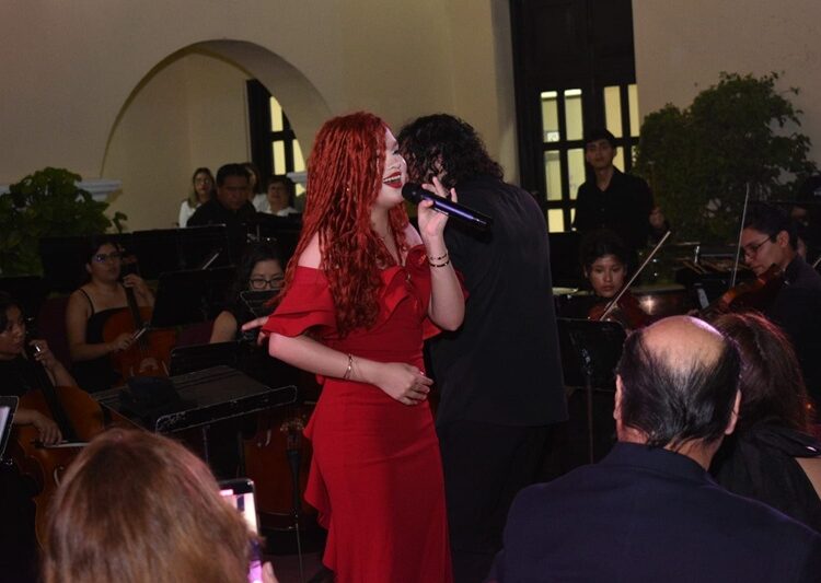 Fortalece Colegio de San Juan Siglo XXI vinculación con la sociedad