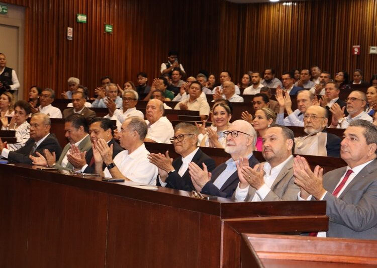 Fortalece la UAT calidad de la enseñanza en Ingeniería