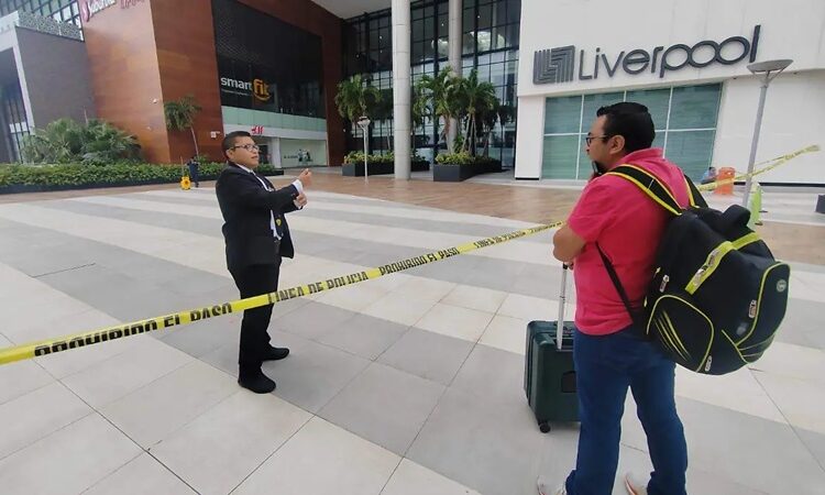 Hombre murió tras caer del techo en ‘Galerías Altama’