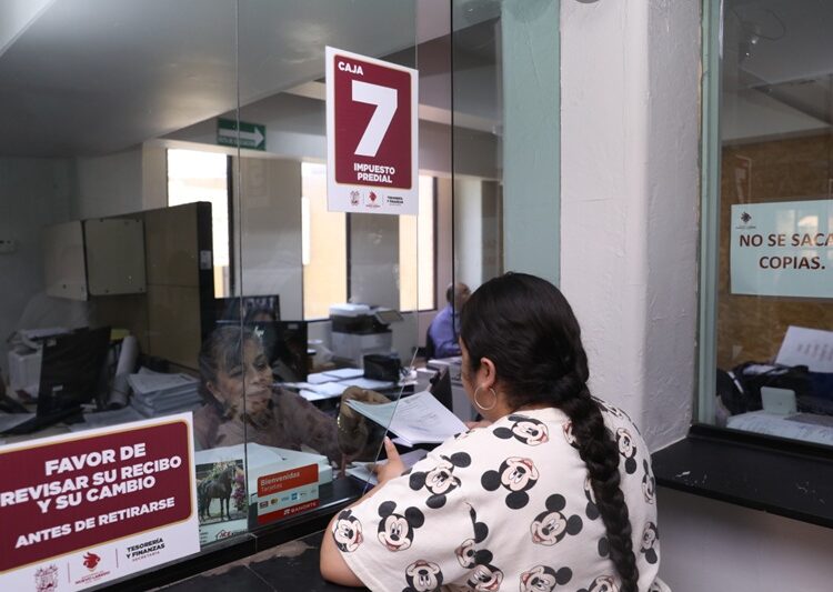 Gobierno de NLD regala seguro de vivienda a ciudadanos cumplidos