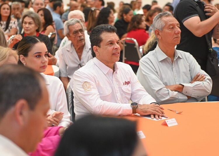 “Gracias Lalo por creer en la educación”: Arnulfo Rodríguez