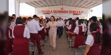 Impulsa Gobierno de NLD el desarrollo educativo