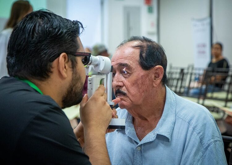 Inicia DIF Tamaulipas campaña de cataratas “Bienestar en tu mirada 2025”