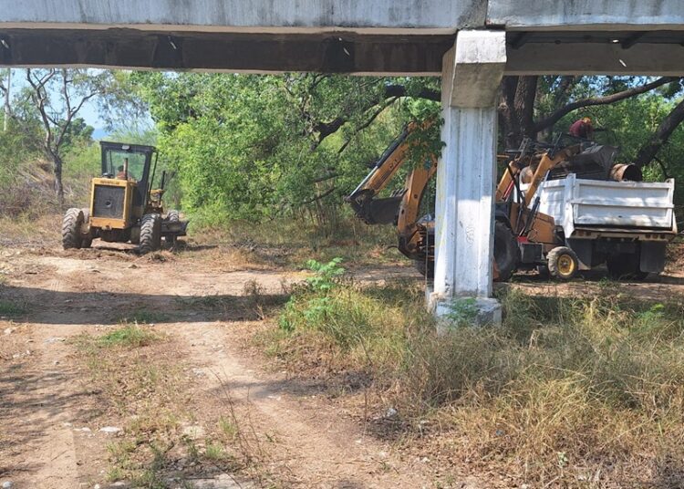 Inicia Municipio reconstrucción de puentes peatonales