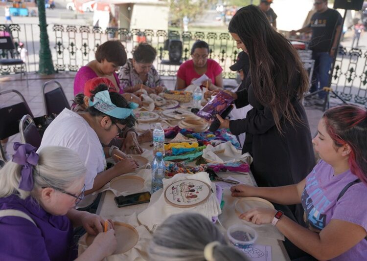 Invita INMUJER a disfrutar de la “Mercadita La Red” en Plaza Hidalgo