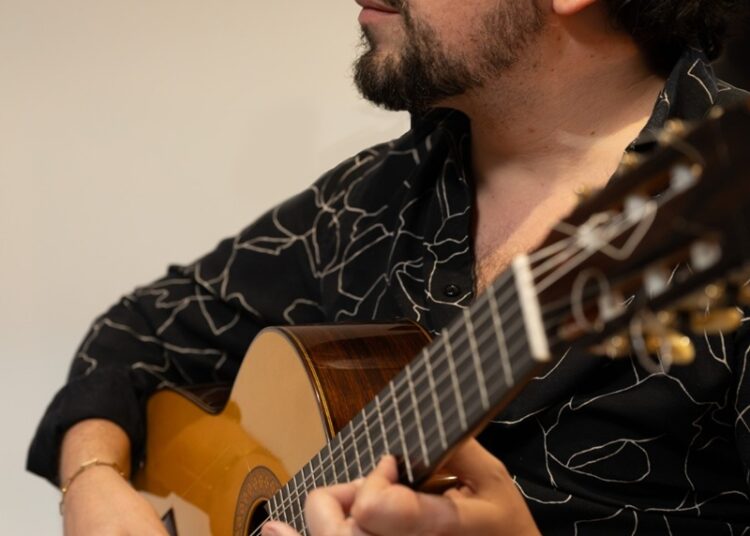 Invita ITCA a concierto del guitarrista español Antonio Rey