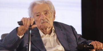 “Mujica está en estado terminal”, confirma su esposa