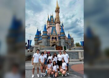 La ‘UAT’: “única universidad pública del país en convenio con Disney”