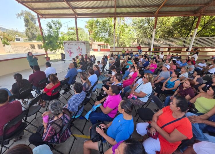 Lleva SEBIEN pláticas de valores a familias en escuelas de Victoria