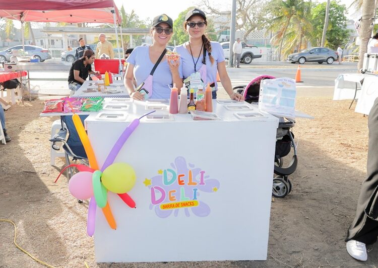 Logra Mónica Villarreal apoyos financieros para emprendedores