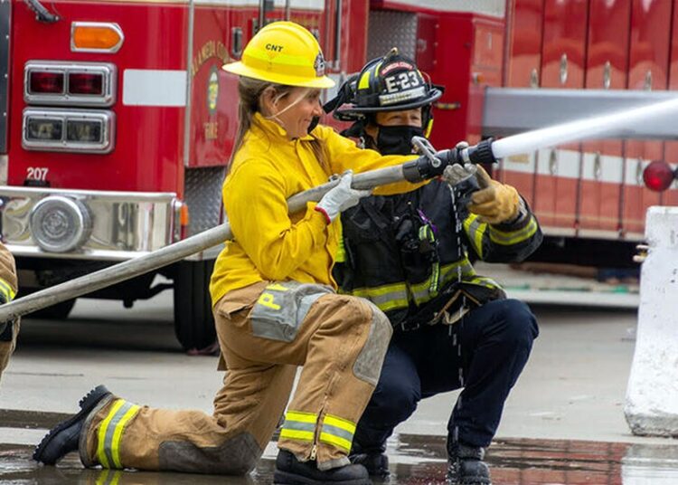 ¿Siempre soñaste con ser bombera? Esta es tu oportunidad en NLD