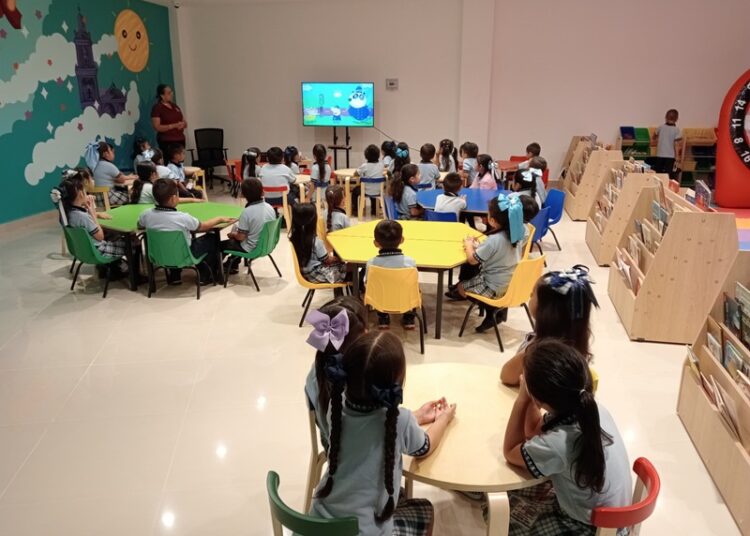 Niños aprenden en la Infoteca a evitar accidentes en la vía pública