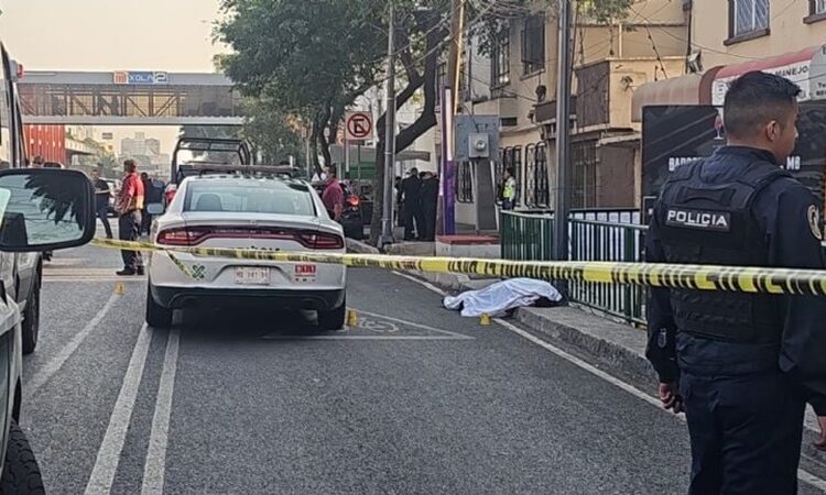 Asesinan a secretaria particular y a asesor de Clara Brugada