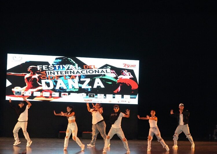 Presenta la UAT su talento artístico en el ‘Día de Internacional de la Danza’