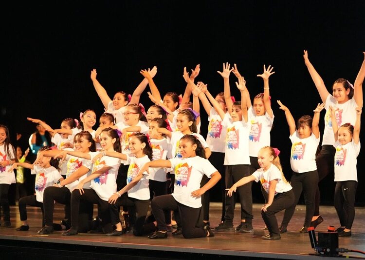 Presenta la UAT su talento artístico en el ‘Día de Internacional de la Danza’