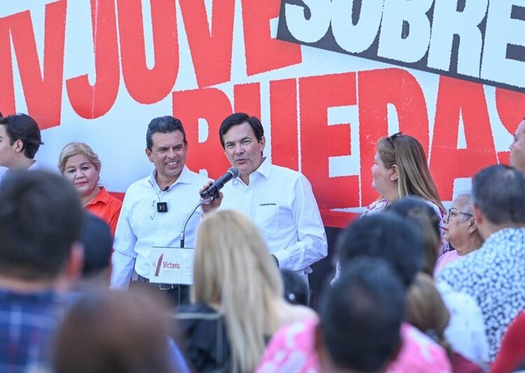 Presentan el “Lalo Bus”, dará transporte escolar gratuito