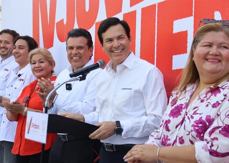 Presentan el “Lalo Bus”, dará transporte escolar gratuito